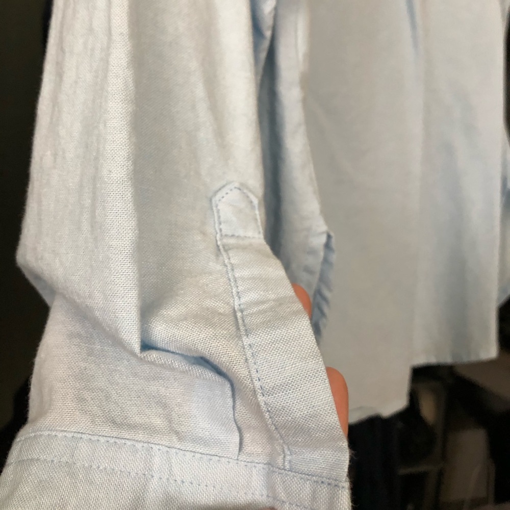 Women’s baby blue cotton button up